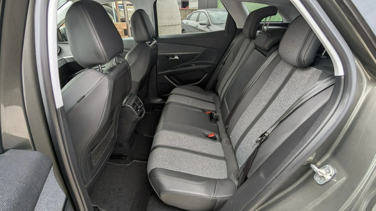 Peugeot 3008 - Zdjęcie 14