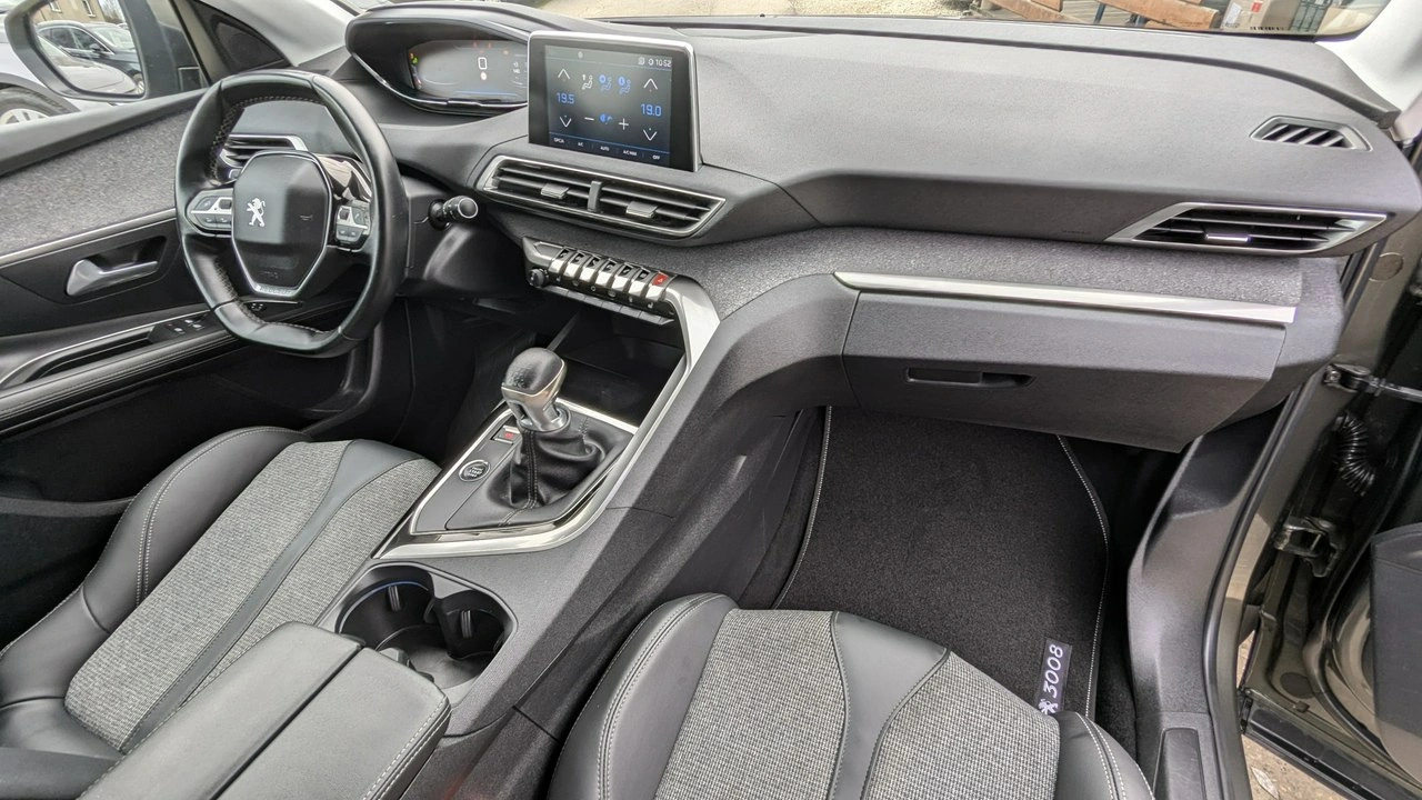 Peugeot 3008 - Zdjęcie 16