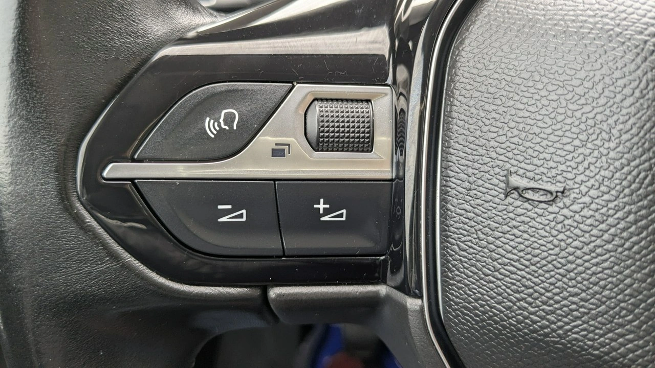 Peugeot 3008 - Zdjęcie 25