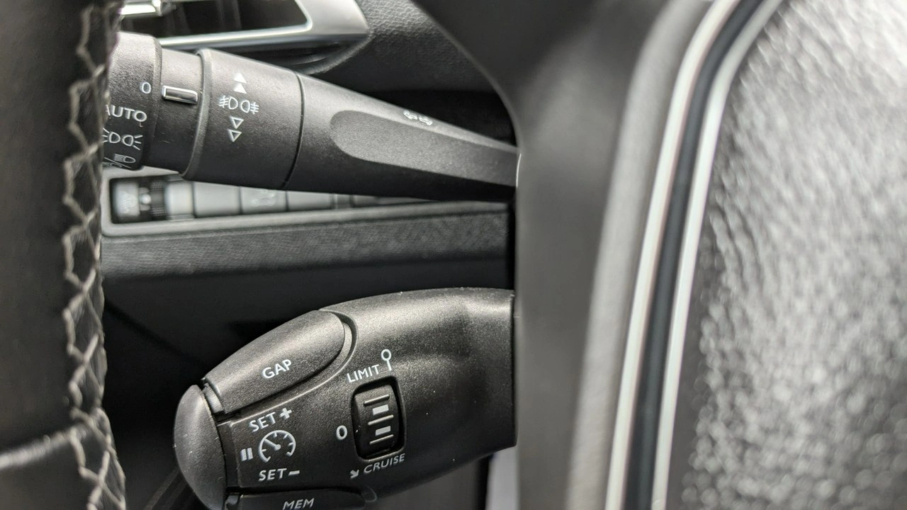 Peugeot 3008 - Zdjęcie 27