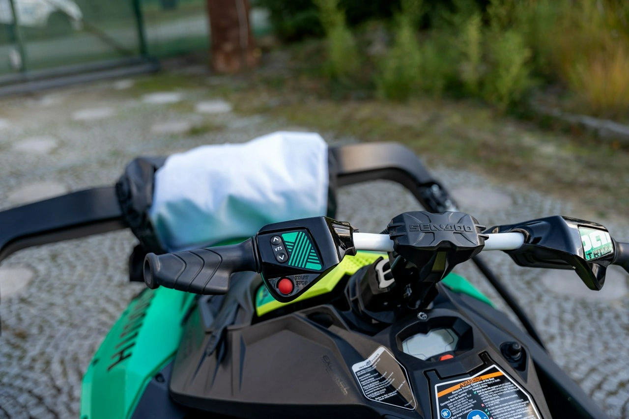 Seadoo SPARK TRIXX 2UP - Zdjęcie 25