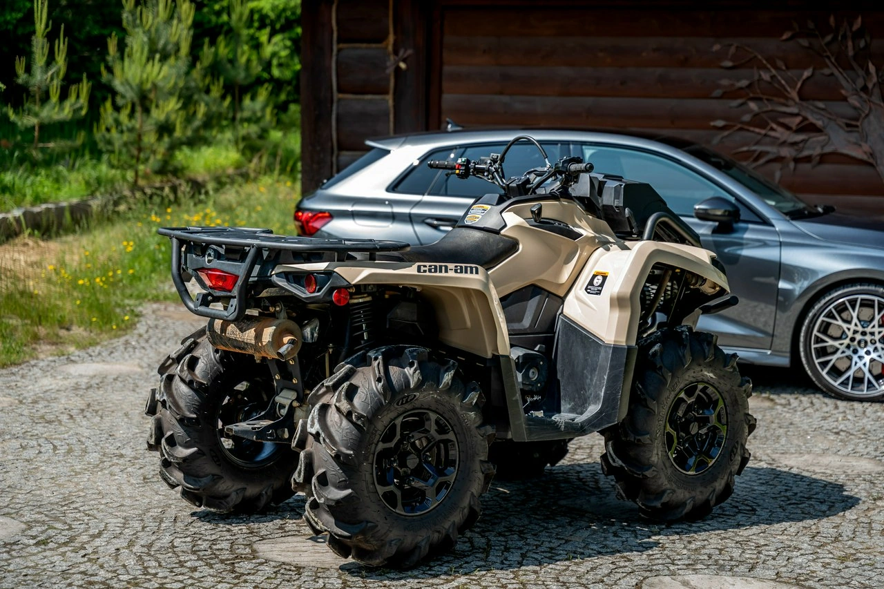 Can-Am Outlander - Zdjęcie 1