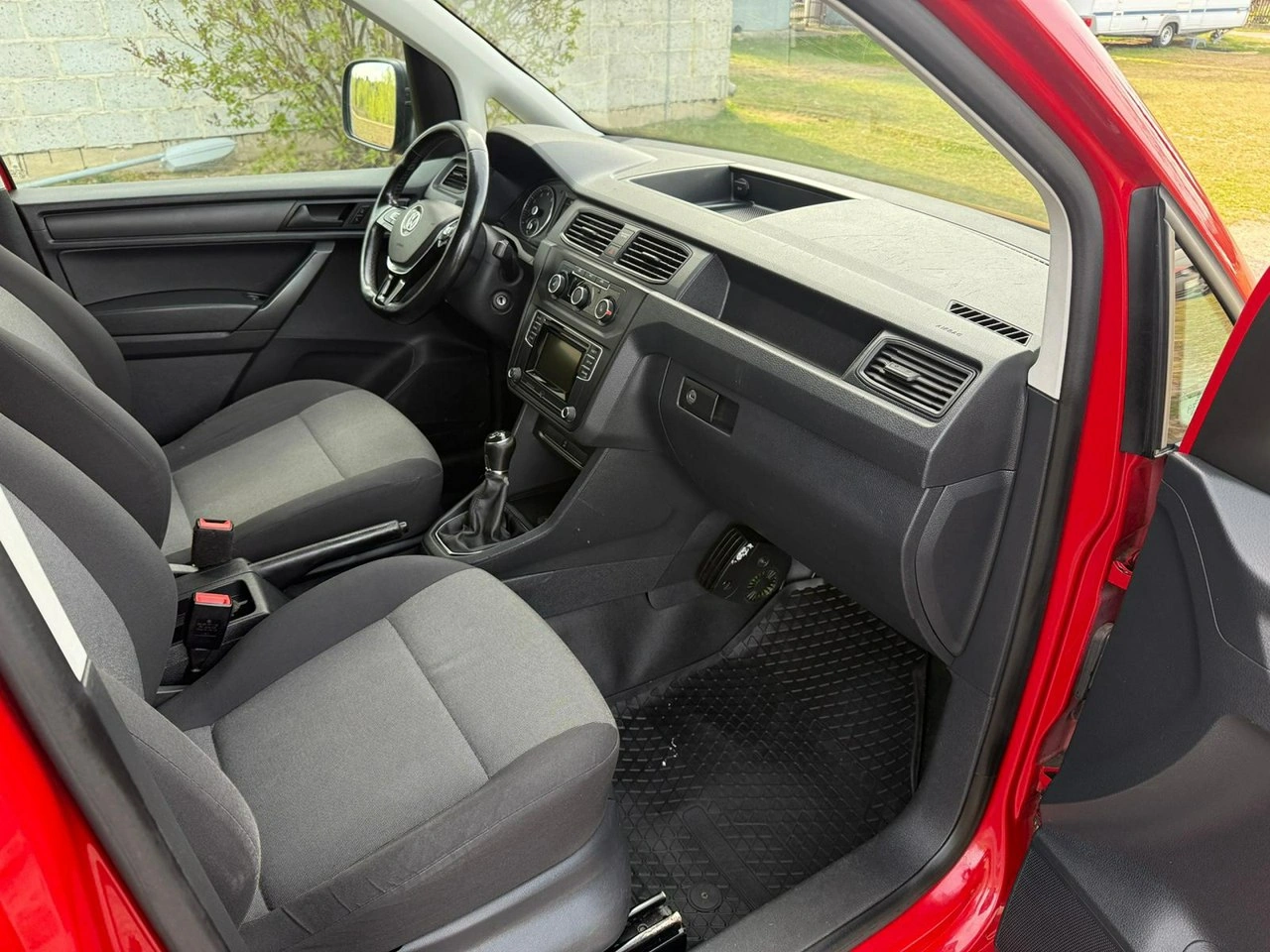Volkswagen Caddy - Zdjęcie 9