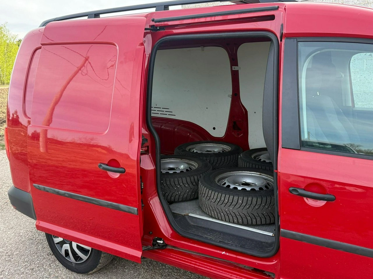 Volkswagen Caddy - Zdjęcie 21