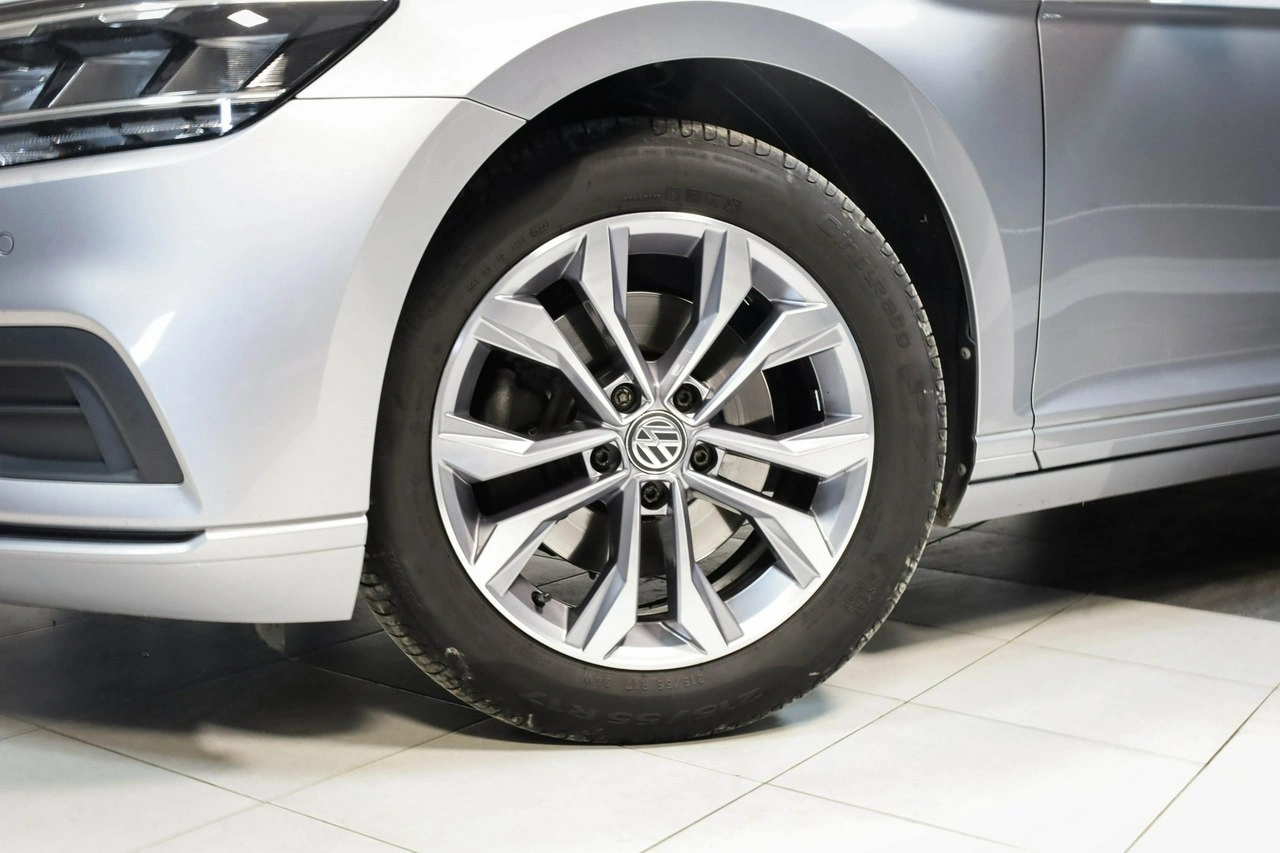 Volkswagen Passat - Zdjęcie 3