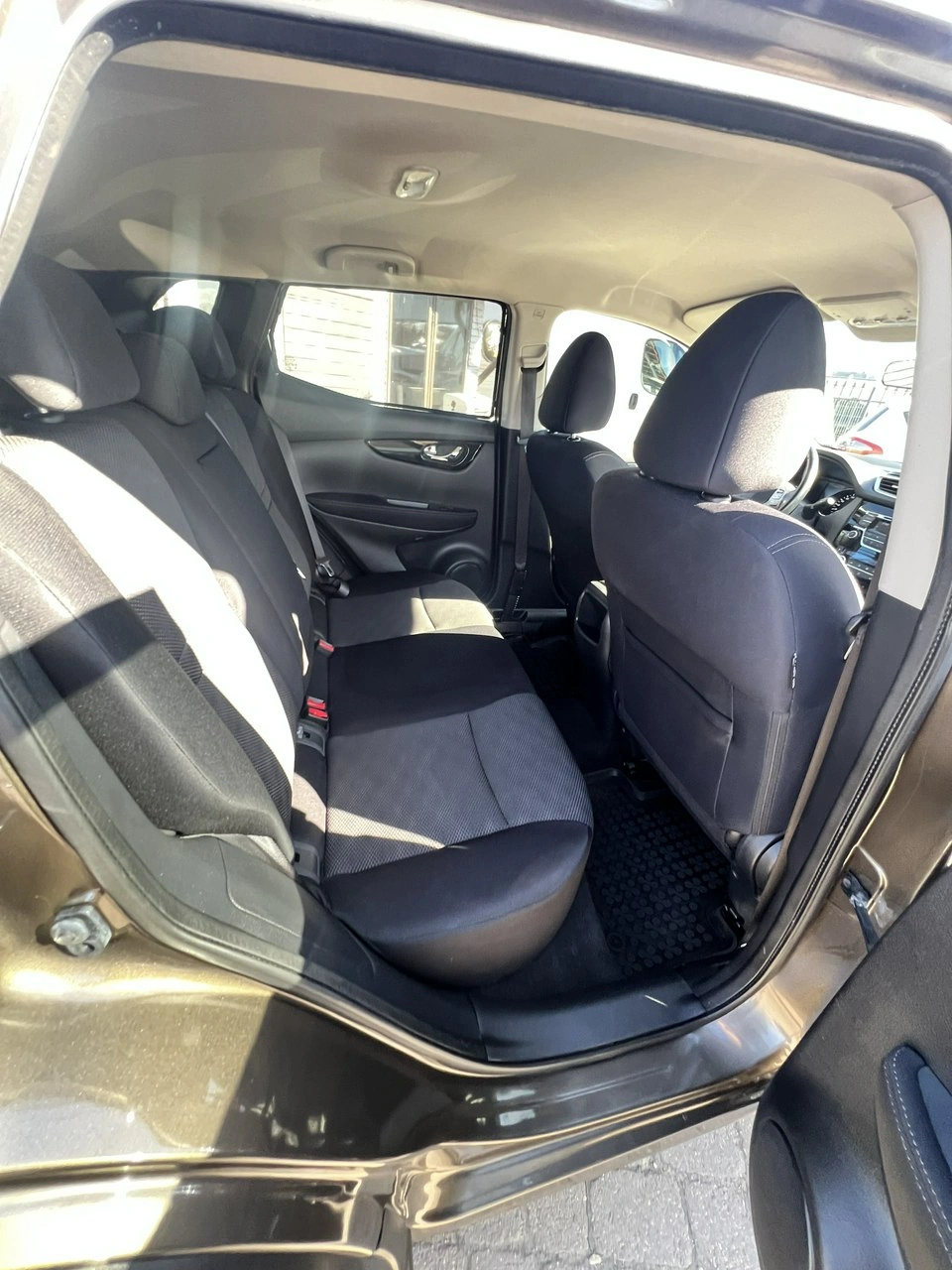 Nissan Qashqai - Zdjęcie 13