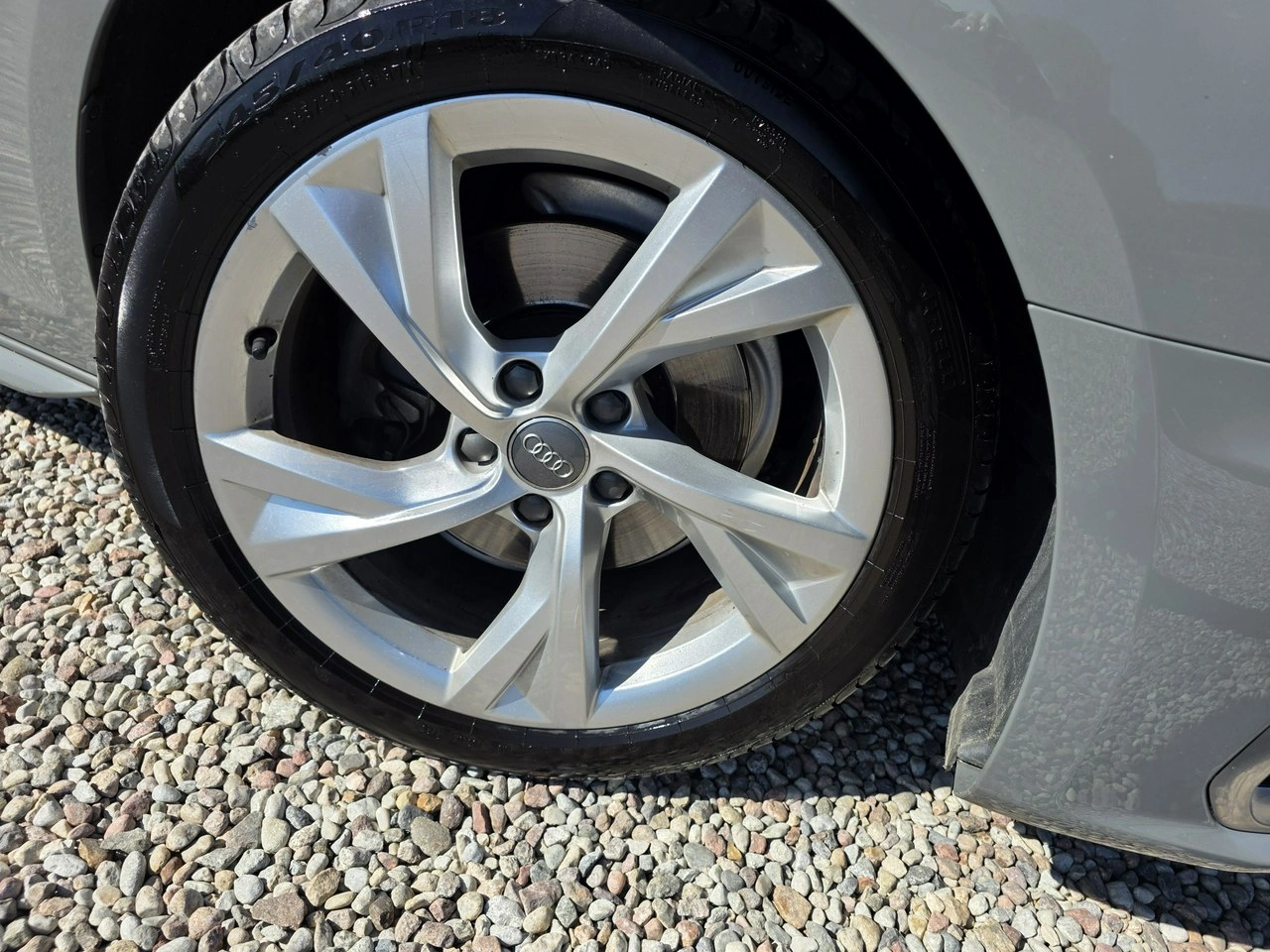 Audi A4 - Zdjęcie 13