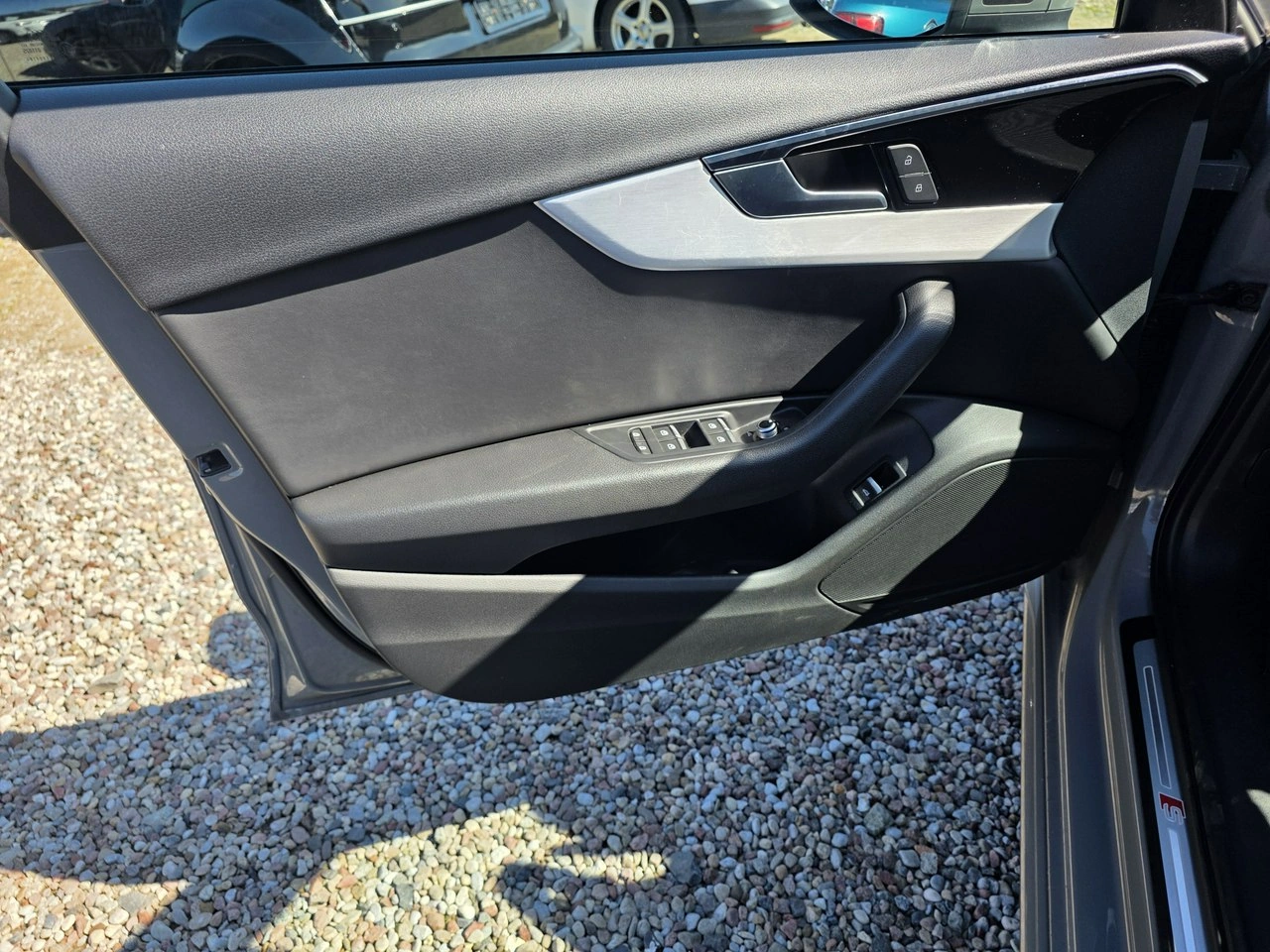 Audi A4 - Zdjęcie 19