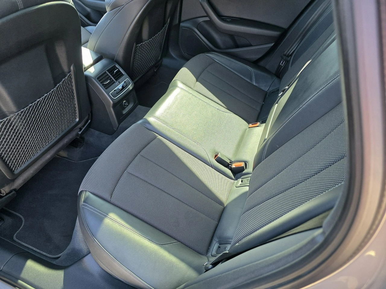 Audi A4 - Zdjęcie 20