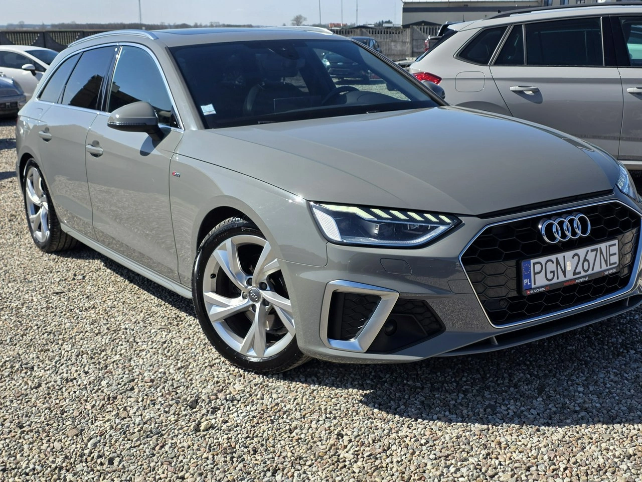 Audi A4 - Zdjęcie 2