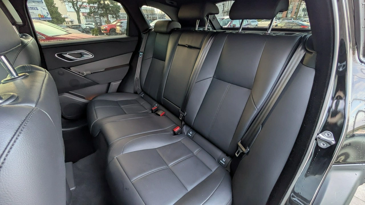 Land Rover Range Rover Velar - Zdjęcie 17