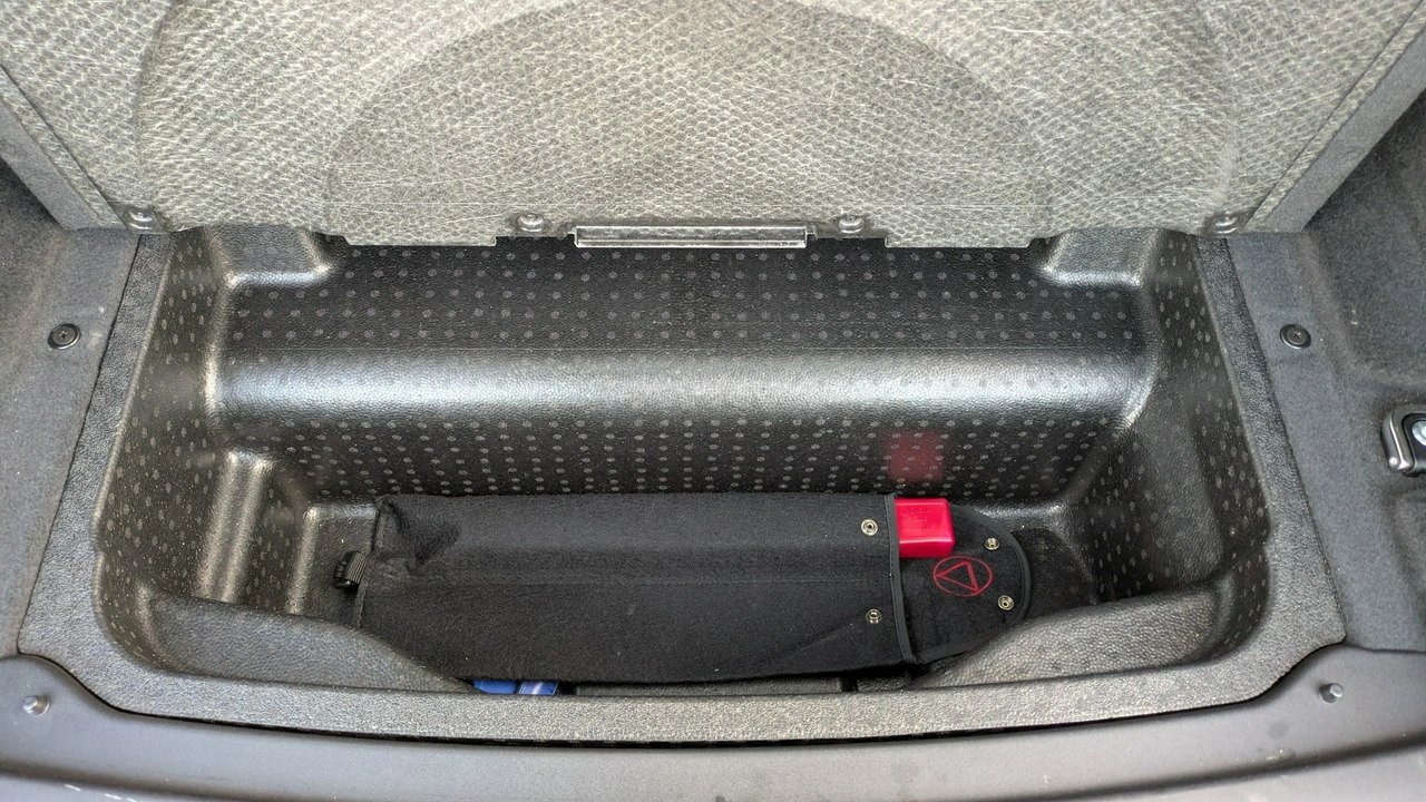 Land Rover Range Rover Velar - Zdjęcie 31