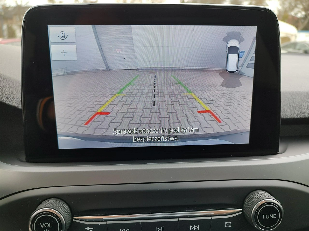 Ford Focus - Zdjęcie 17