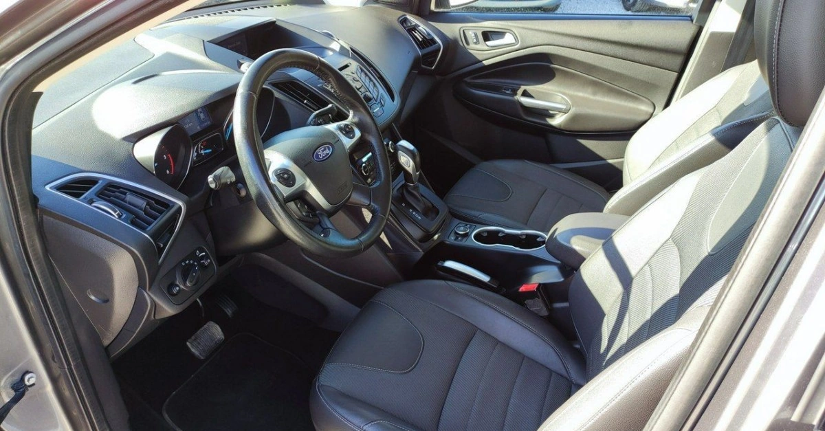 Ford Kuga - Zdjęcie 6