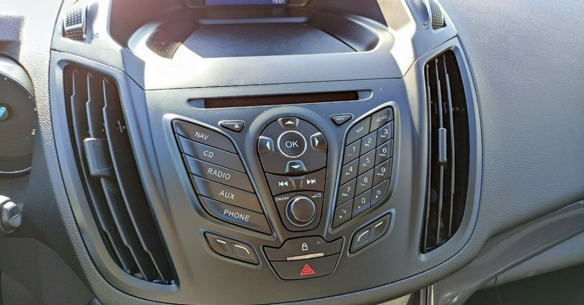 Ford Kuga - Zdjęcie 31