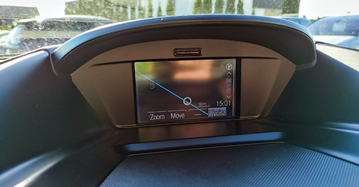 Ford Kuga - Zdjęcie 32