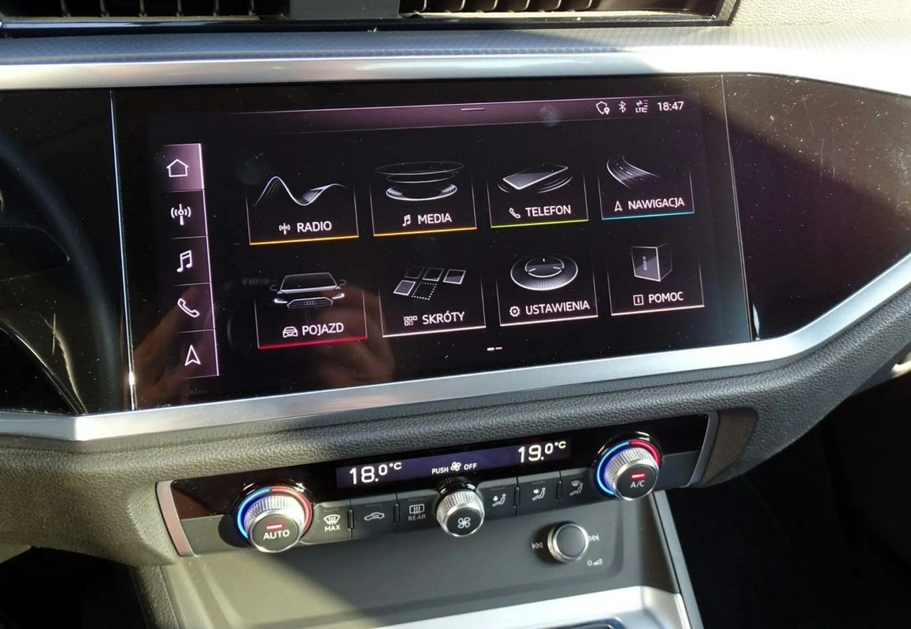 Audi Q3 - Zdjęcie 18