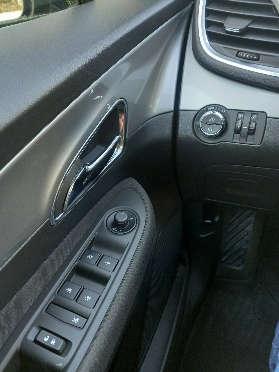 Opel Mokka - Zdjęcie 34