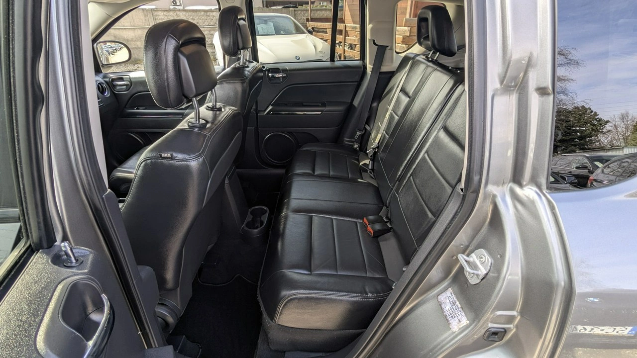 Jeep Compass - Zdjęcie 14