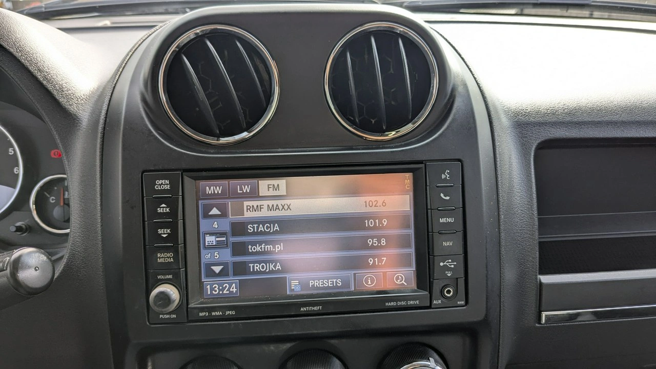 Jeep Compass - Zdjęcie 23