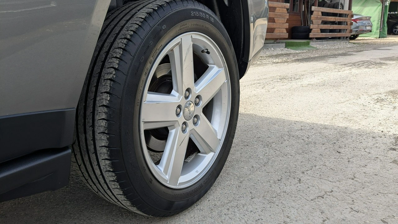 Jeep Compass - Zdjęcie 40