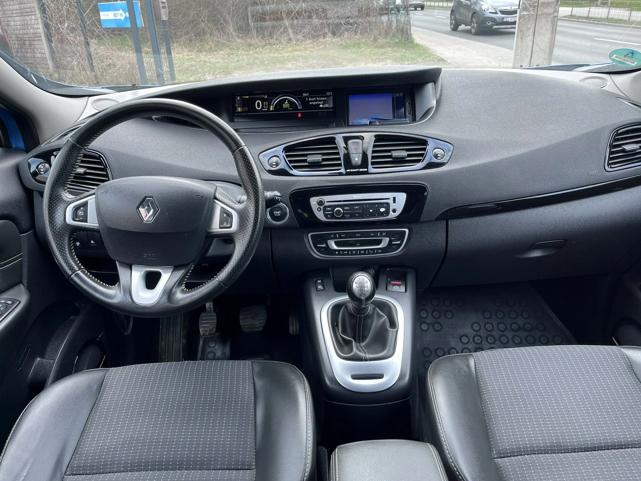 Renault Grand Scenic - Zdjęcie 11