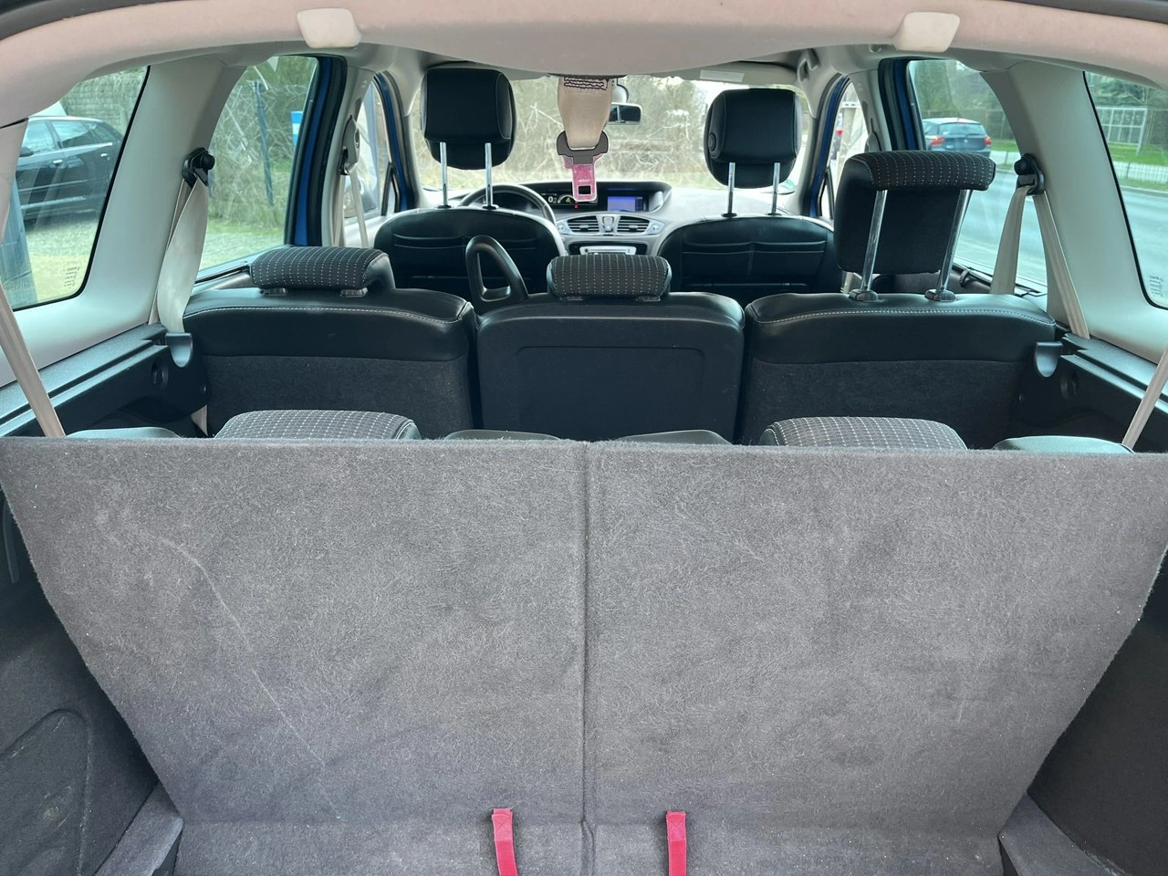 Renault Grand Scenic - Zdjęcie 24