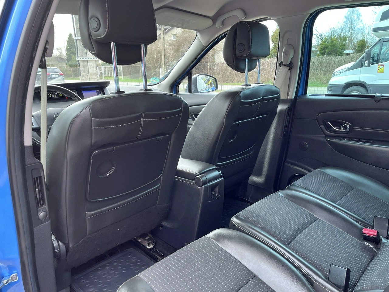 Renault Grand Scenic - Zdjęcie 28