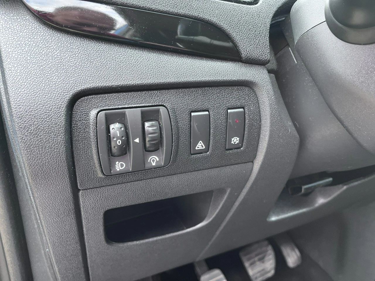 Renault Grand Scenic - Zdjęcie 30