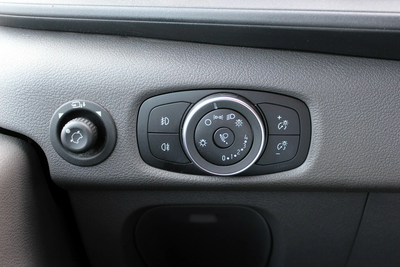 Ford Transit - Zdjęcie 21