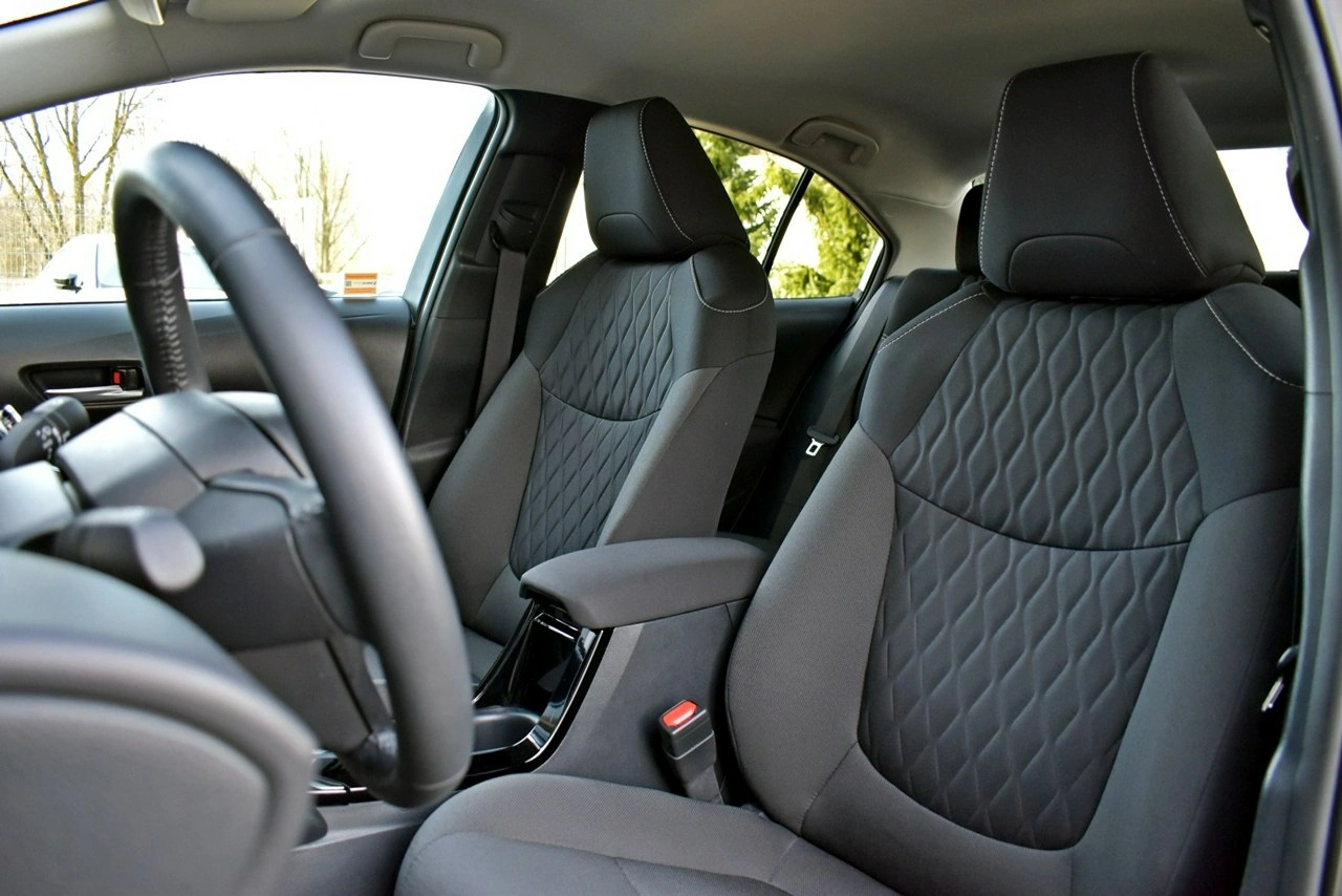 Toyota Corolla - Zdjęcie 9