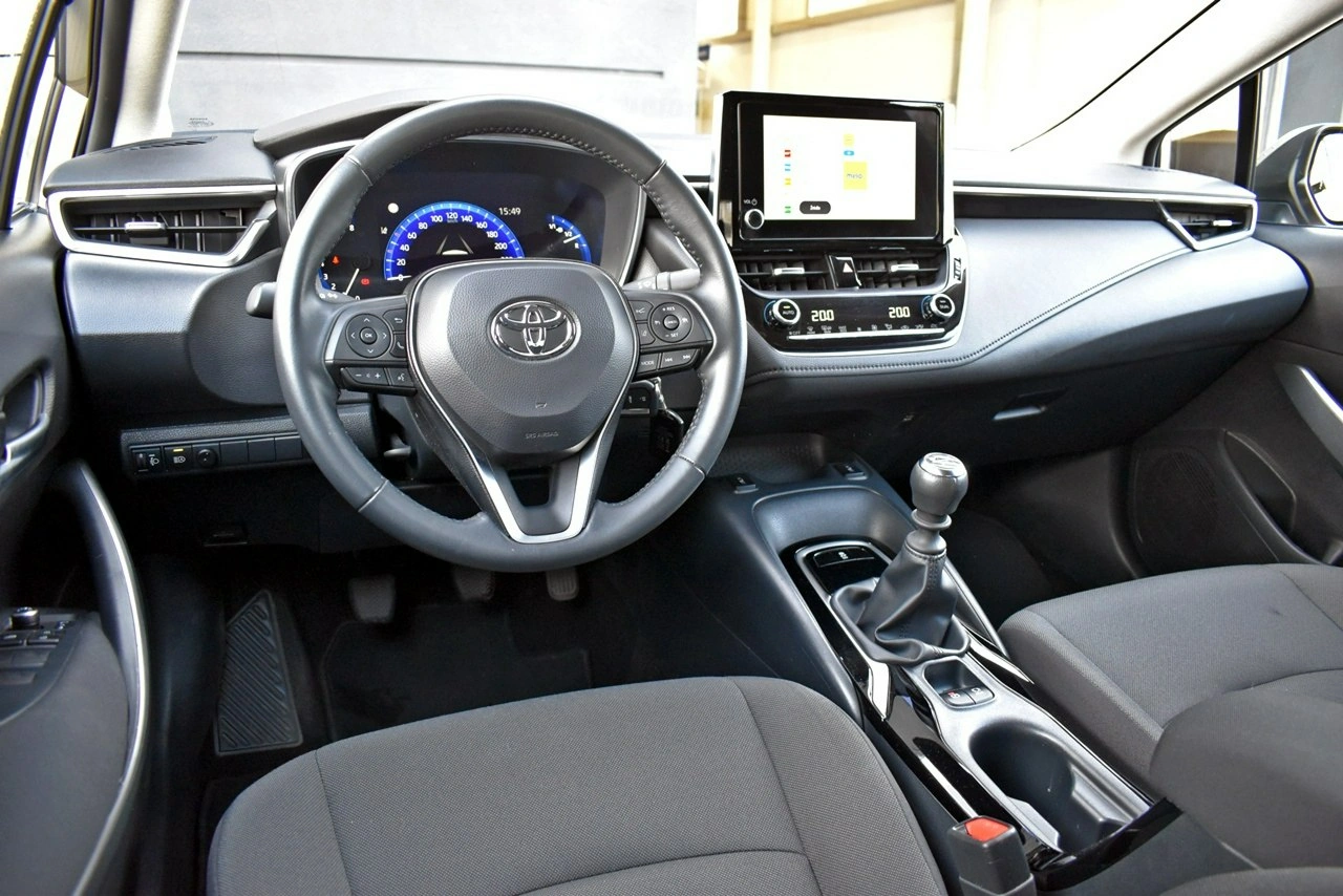 Toyota Corolla - Zdjęcie 11