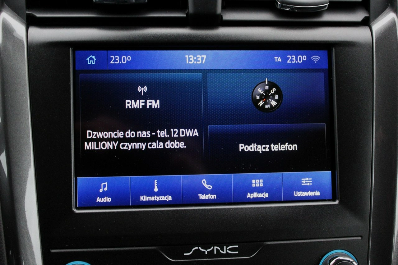 Ford Mondeo SW - Zdjęcie 18