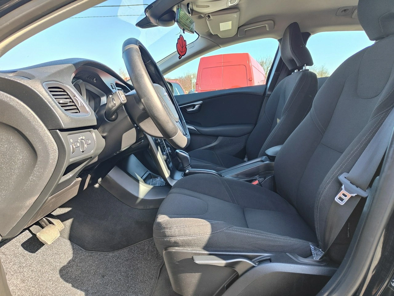 Volvo V40 - Zdjęcie 6