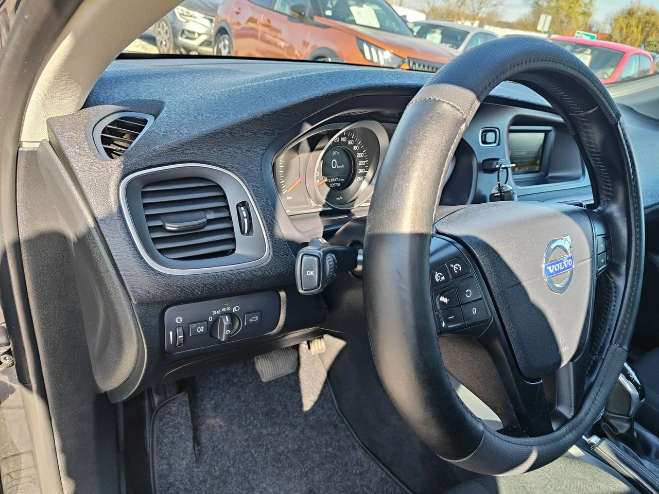 Volvo V40 - Zdjęcie 14