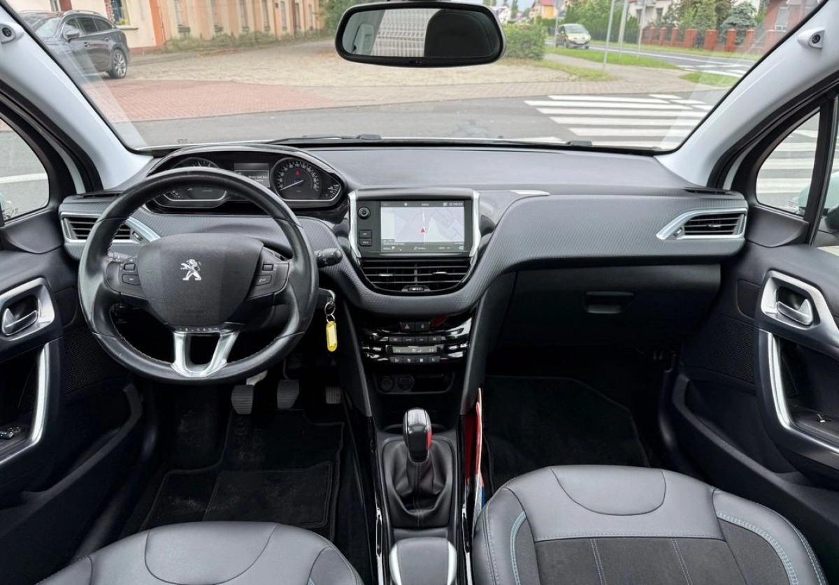 Peugeot 2008 - Zdjęcie 8