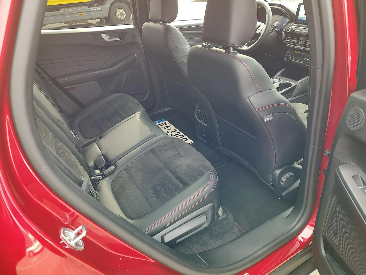 Ford Kuga - Zdjęcie 14