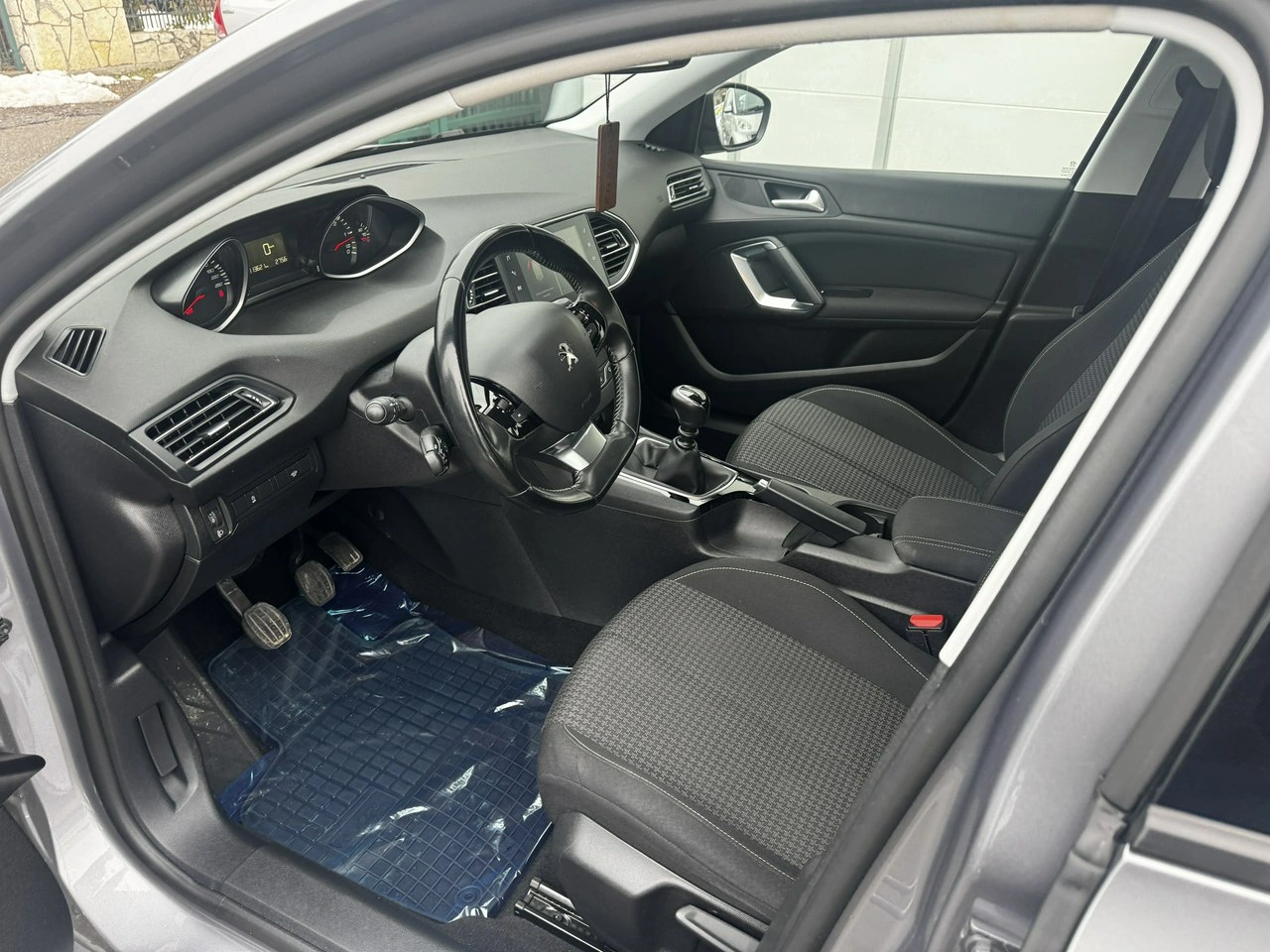 Peugeot 308 SW - Zdjęcie 12