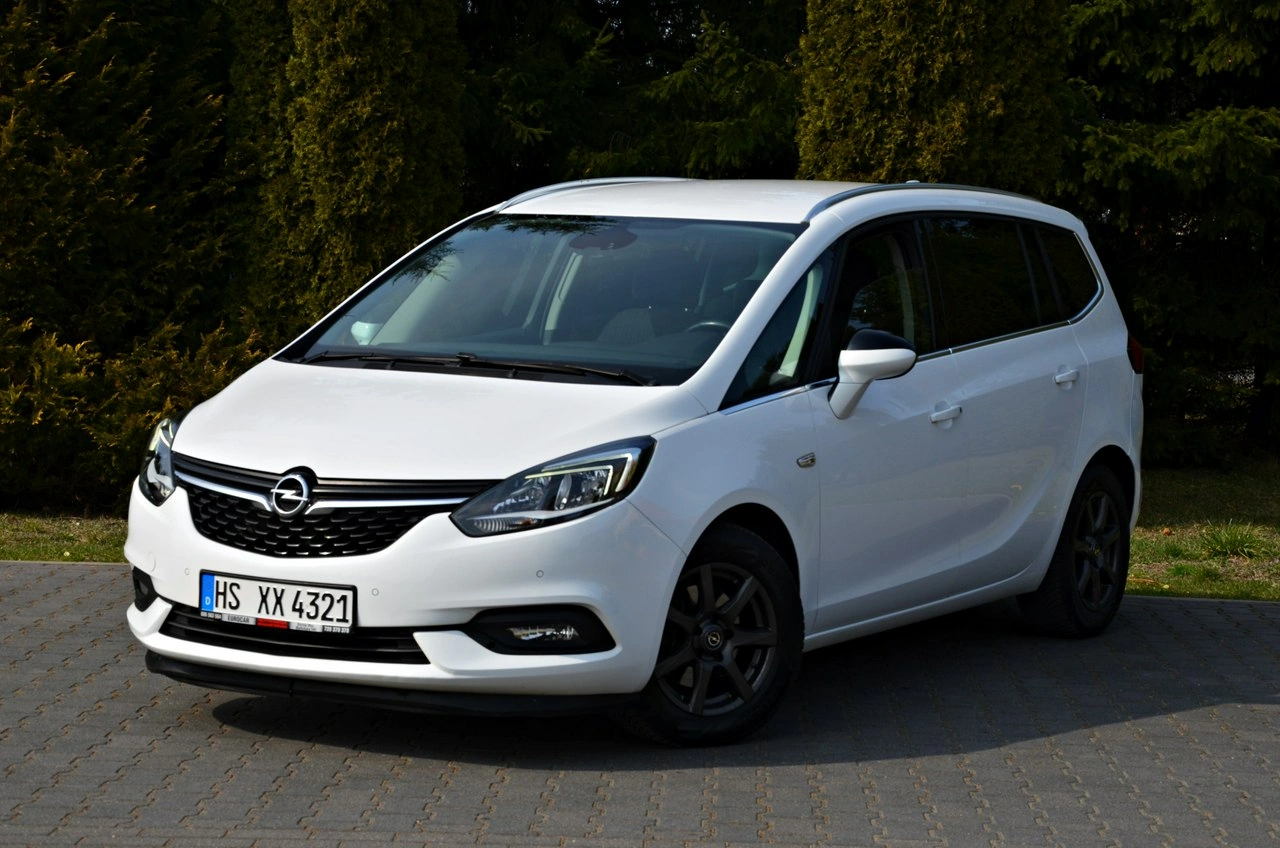 Opel Zafira - Zdjęcie 1