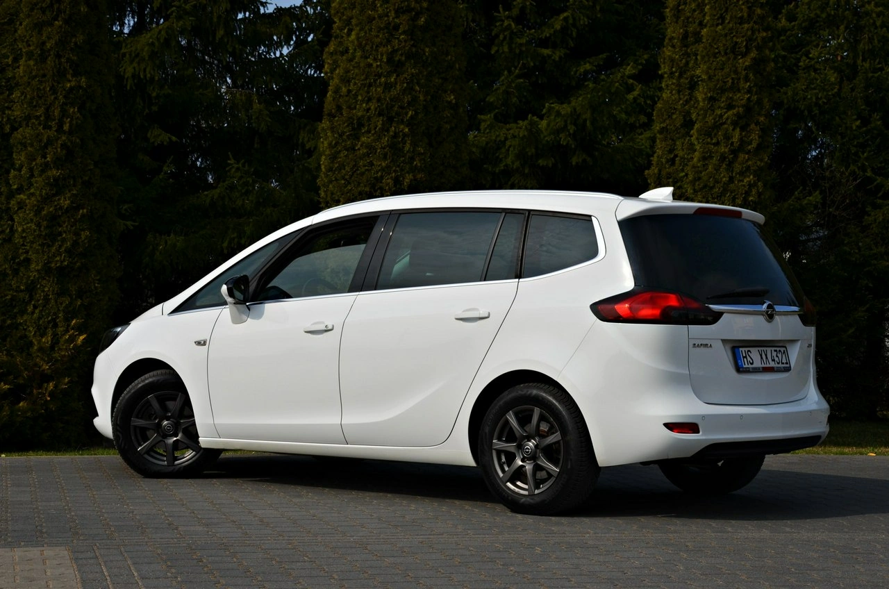 Opel Zafira - Zdjęcie 20
