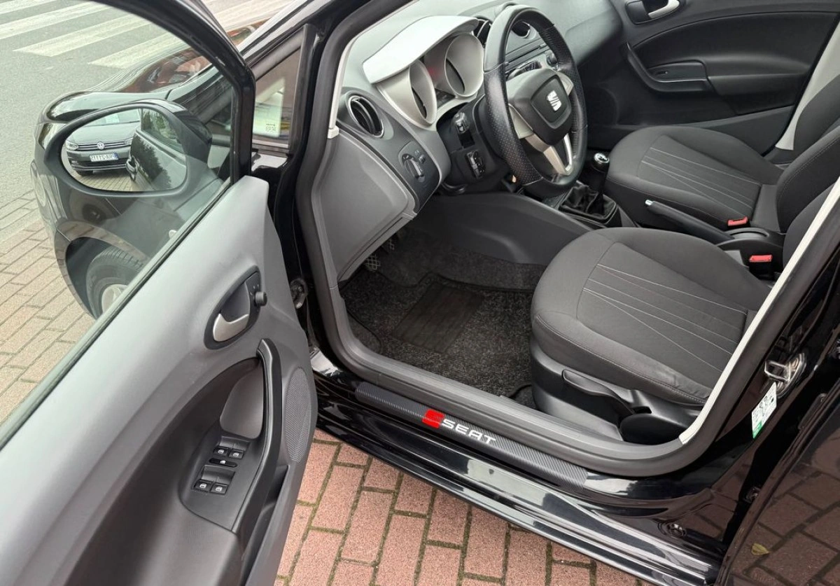 Seat Ibiza - Zdjęcie 13