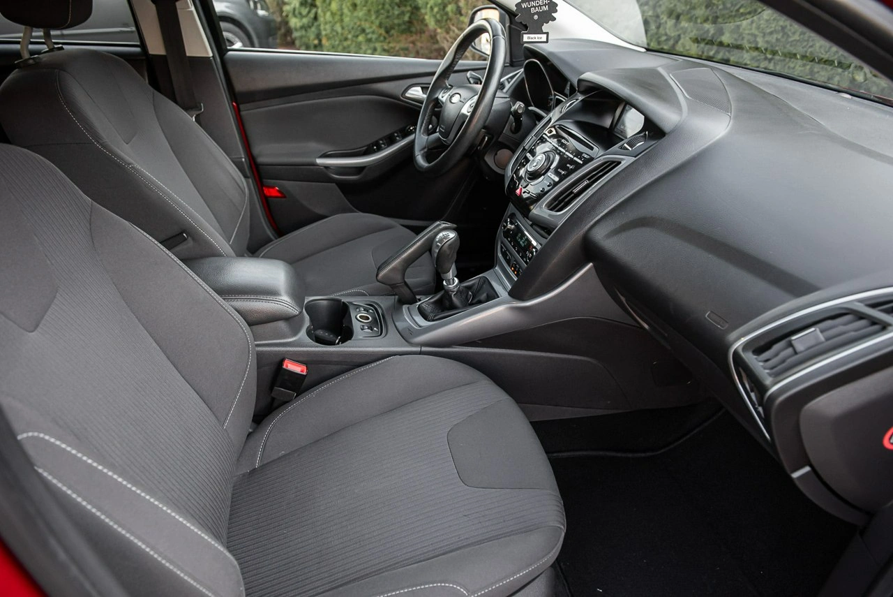 Ford Focus - Zdjęcie 8
