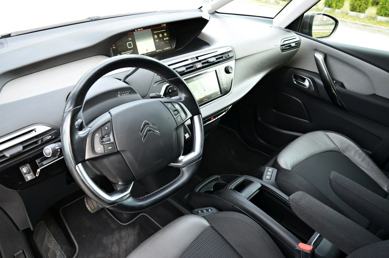 Citroën C4 Picasso - Zdjęcie 28