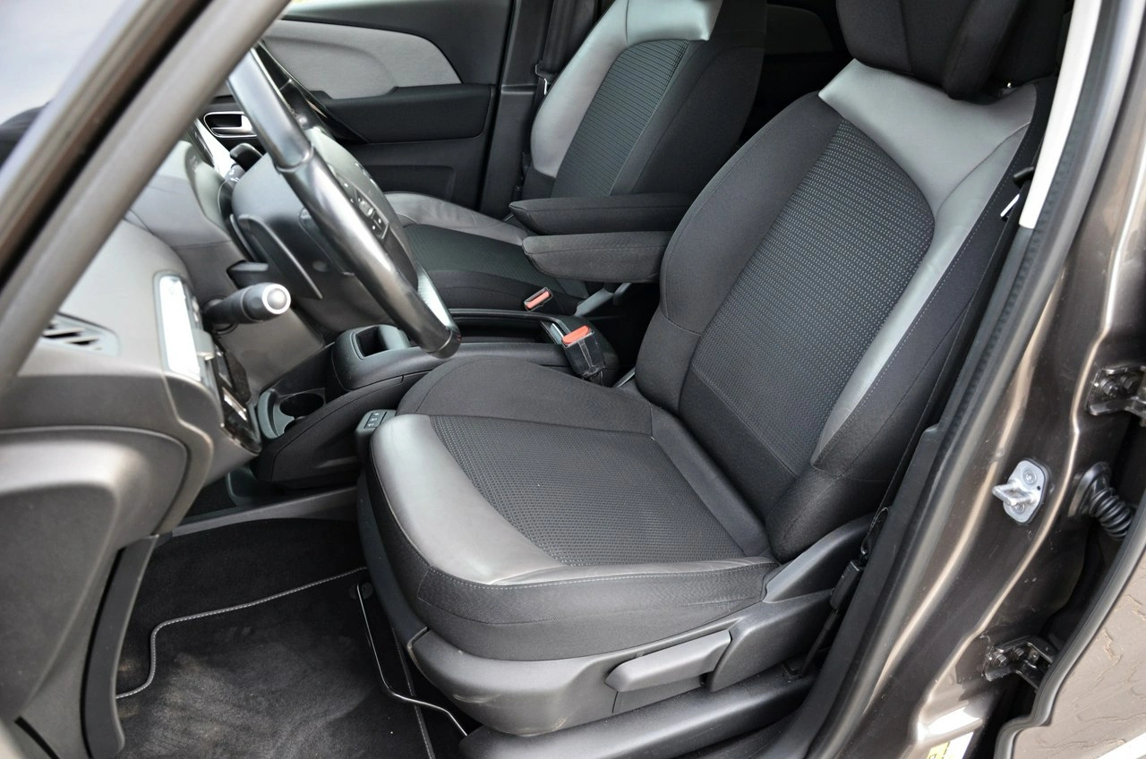 Citroën C4 Picasso - Zdjęcie 29