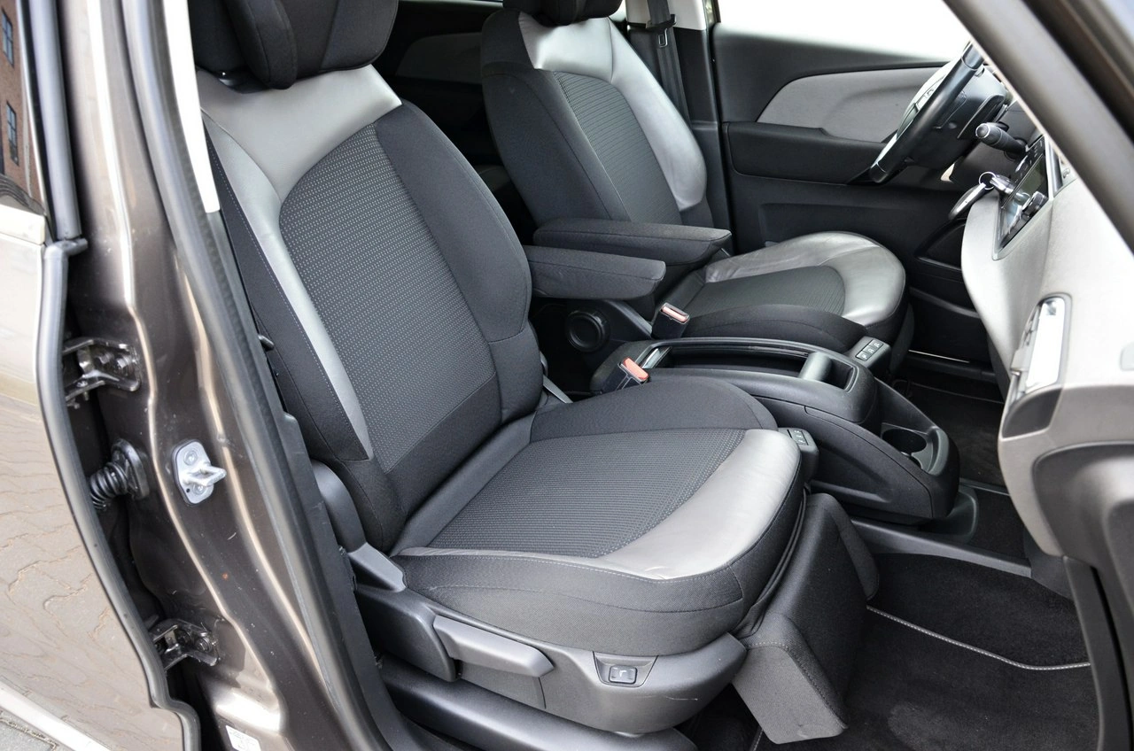 Citroën C4 Picasso - Zdjęcie 36