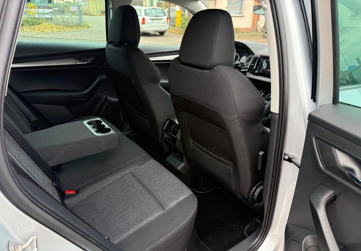 Skoda Karoq - Zdjęcie 11