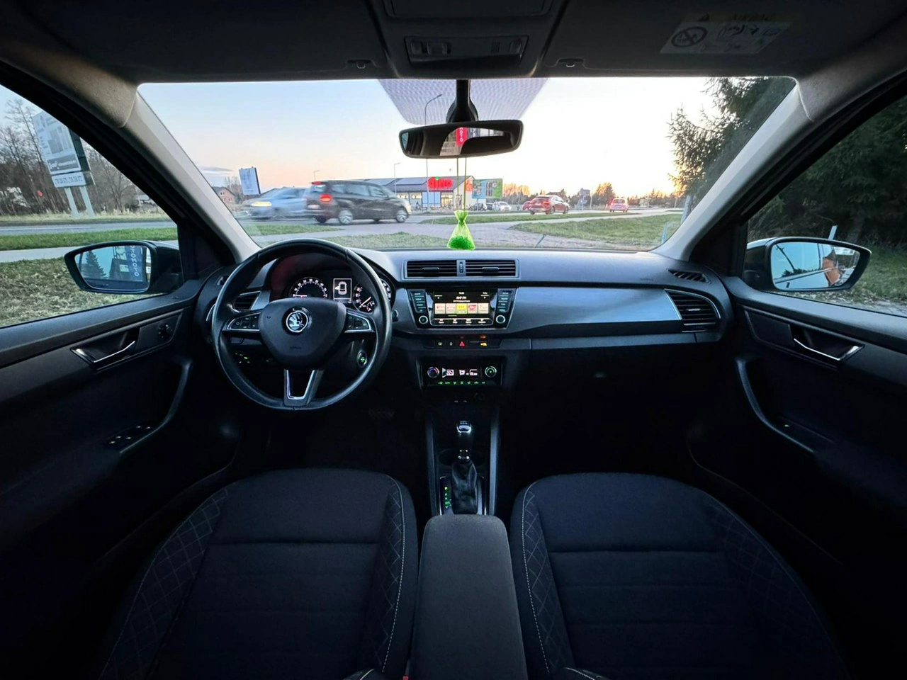 Skoda Fabia - Zdjęcie 17