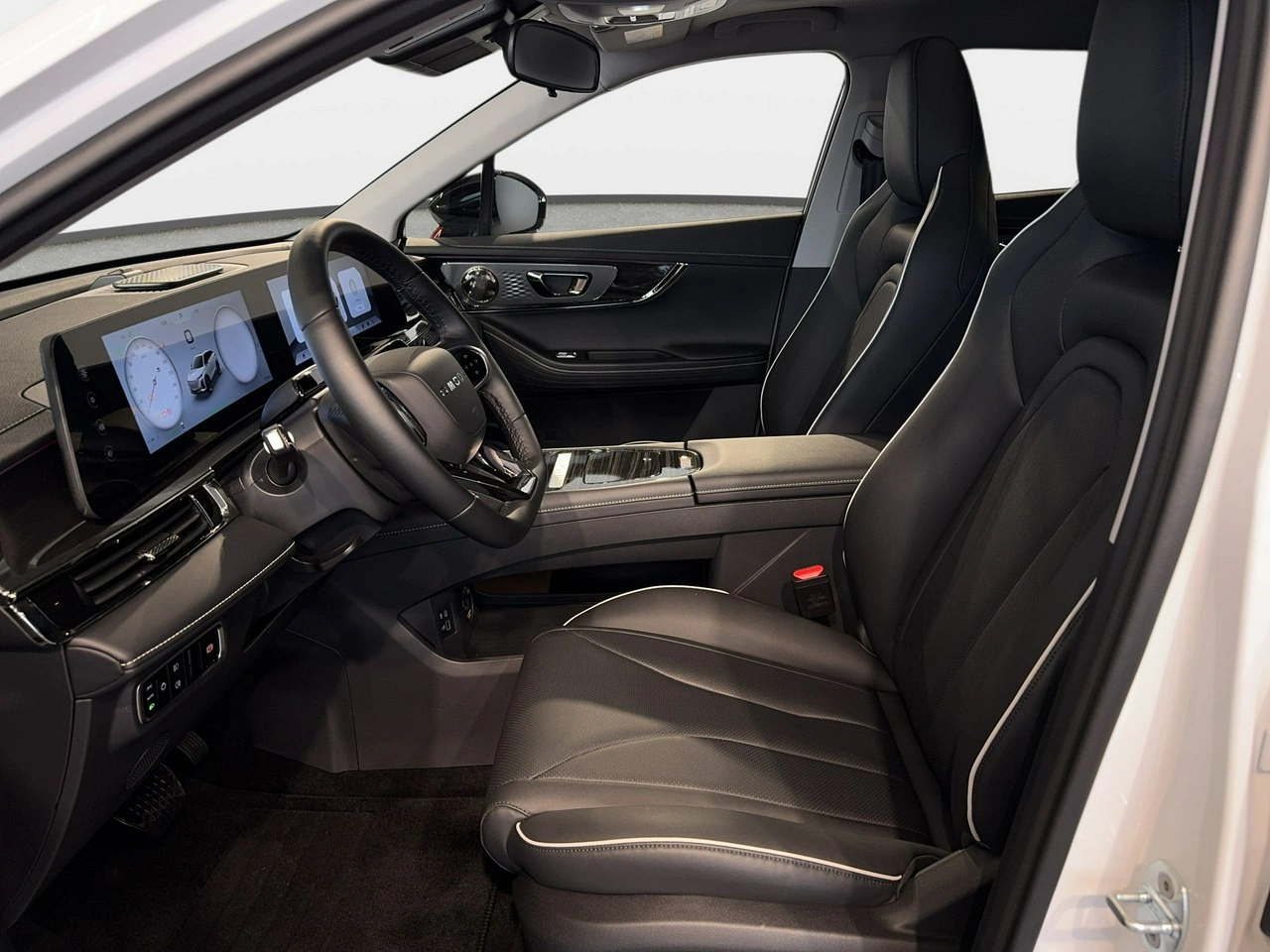 Omoda 5 - Zdjęcie 14