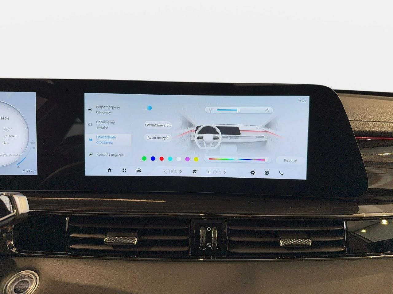 Omoda 5 - Zdjęcie 31