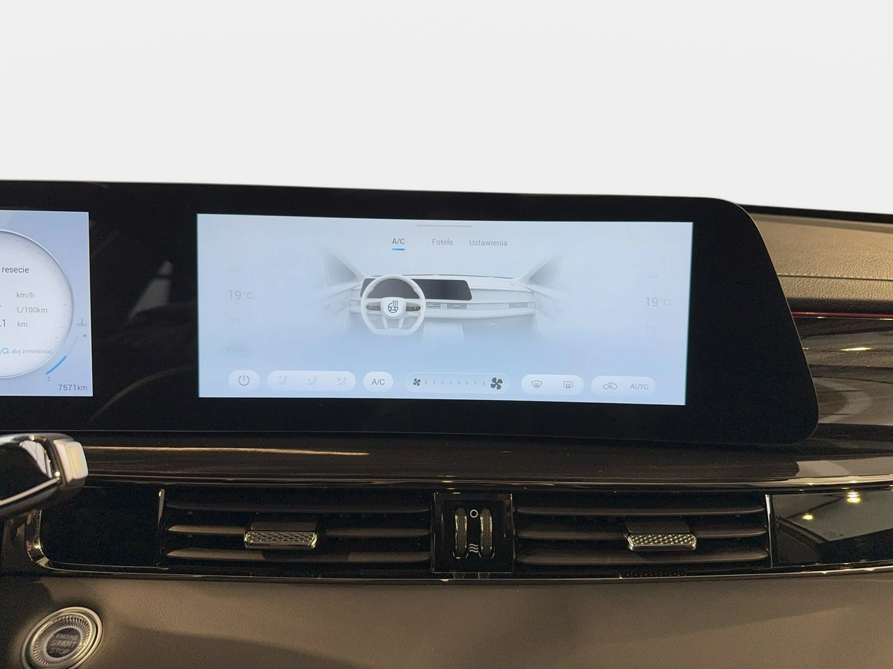 Omoda 5 - Zdjęcie 32